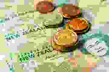 A close-up of New Zealand currency